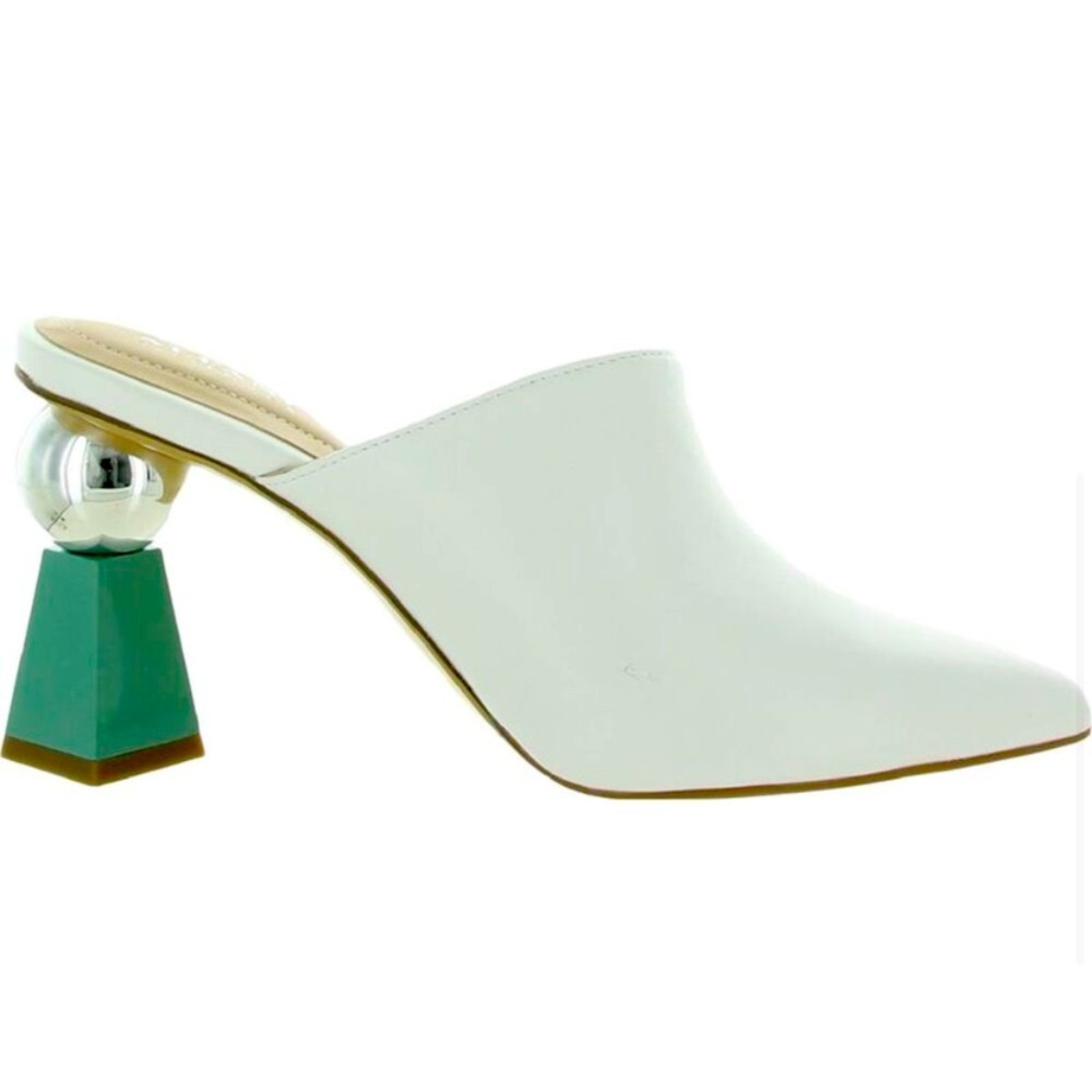 NWB Alfani Junnee White Leather Stylish Mules with Unique Heel
